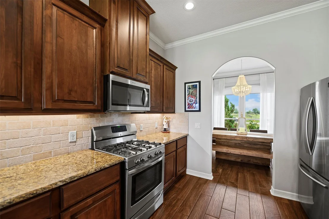 Photo of 5649 Pioneer Trail