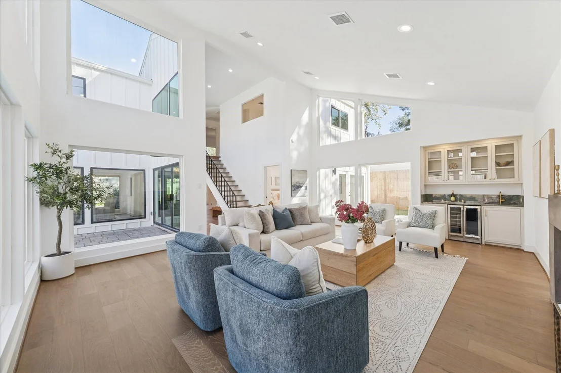 Photo of 533 Rancho Bauer Drive
