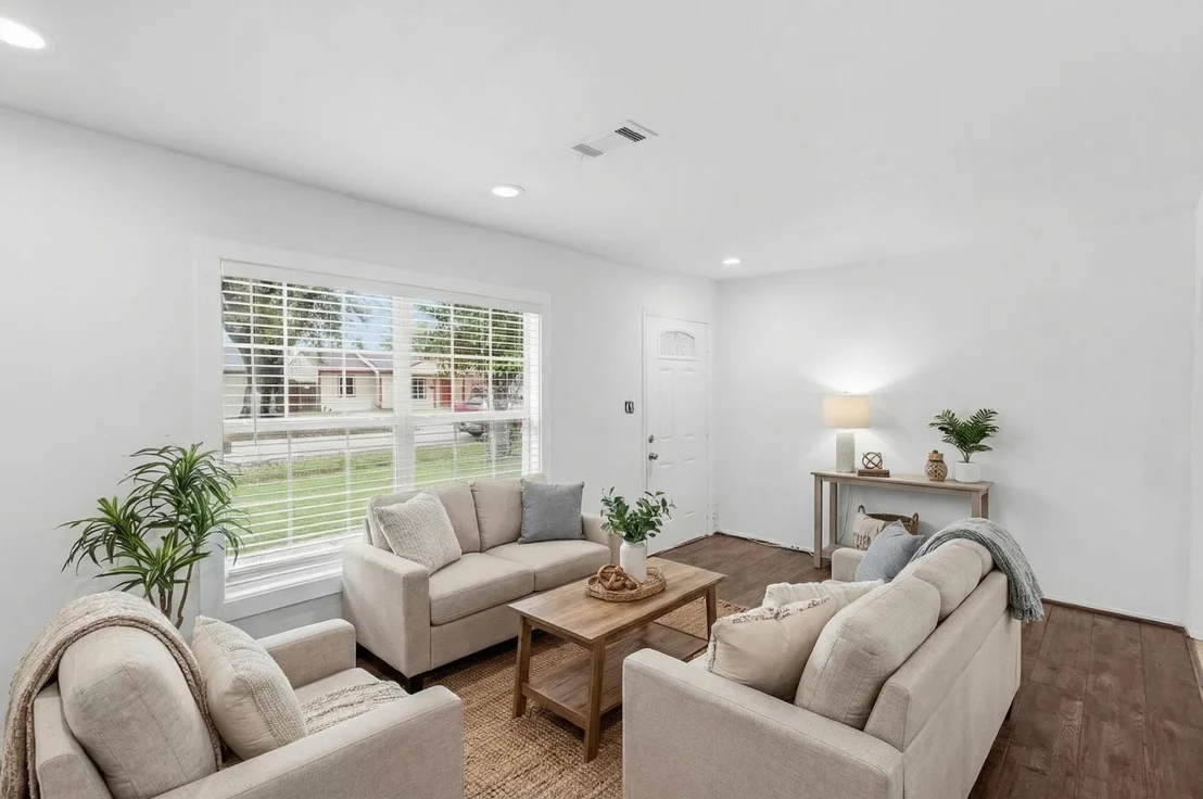 Photo of 3325 Mccrarey Drive