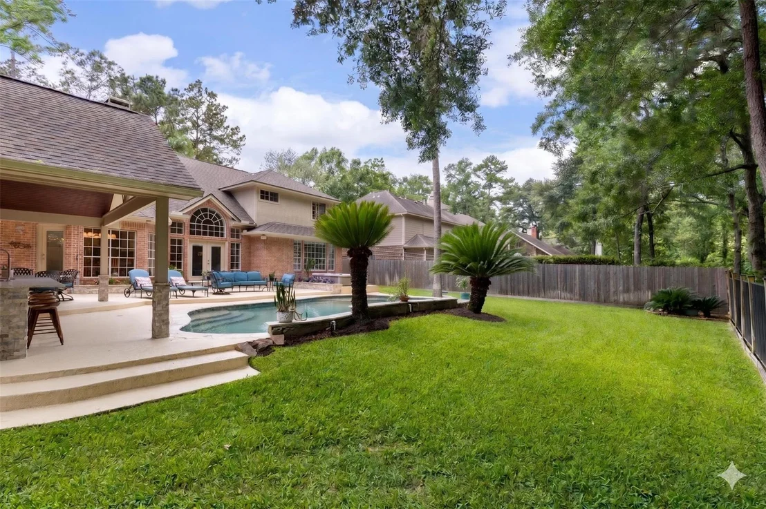 Photo of 34 Lost Pond Circle