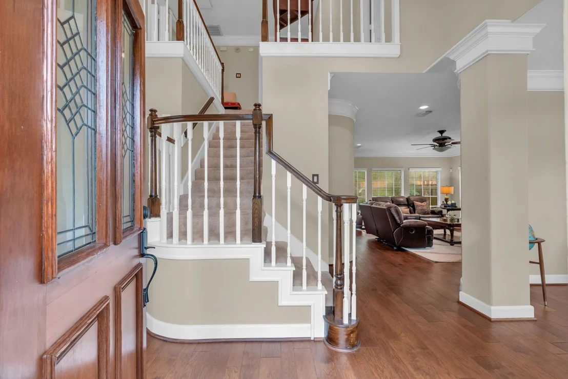 Photo of 16318 Avenplace Road