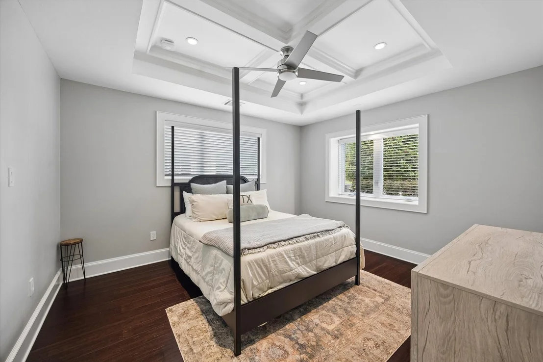 Photo of 4615 Golf Drive