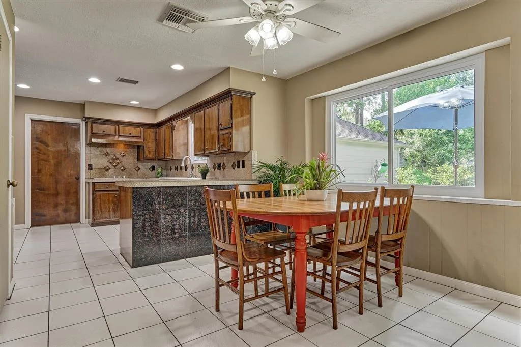 Photo of 6314 Knollview Drive