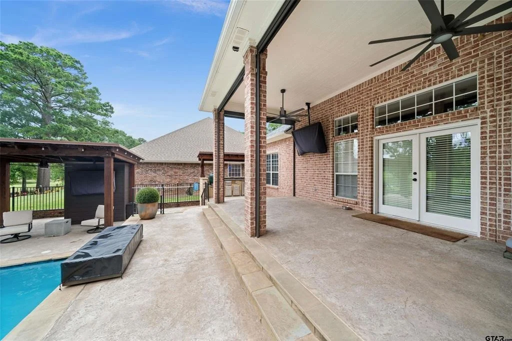 Photo of 420 Bunker Drive