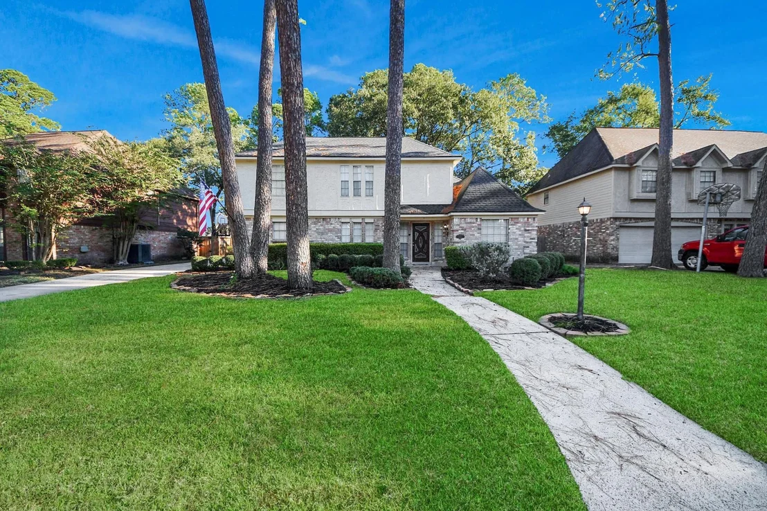 Photo of 12918 Lake Mist Drive
