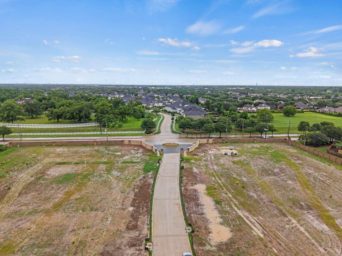 Photo of 7006 Meadowview Estates Court