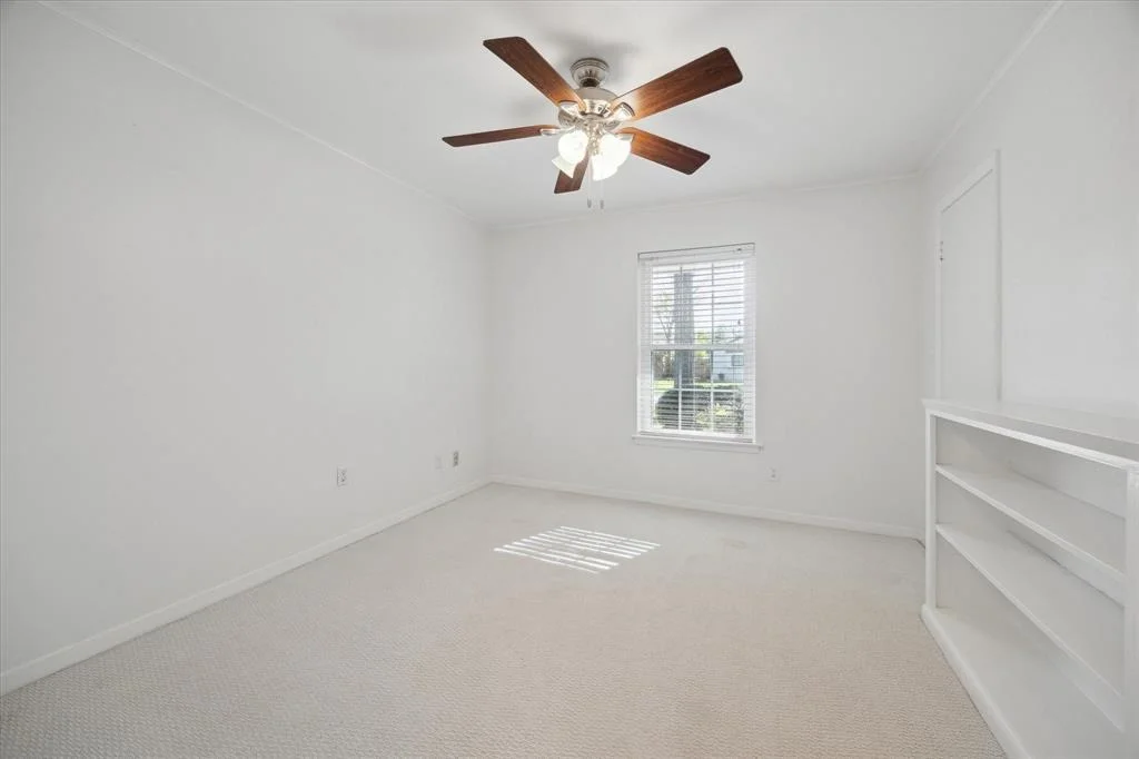 Photo of 9538 Meadowbriar Lane