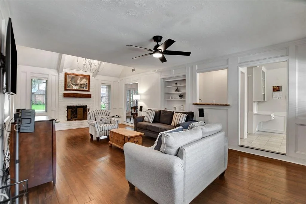 Photo of 11514 Chevy Chase Drive