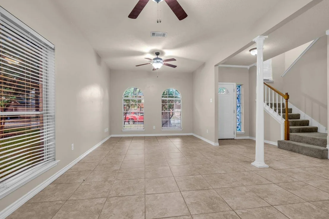 Photo of 23915 Spring Oak Drive
