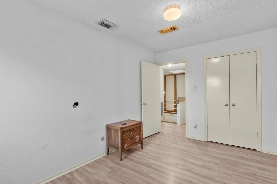 Photo of 8239 Twin Tree Lane