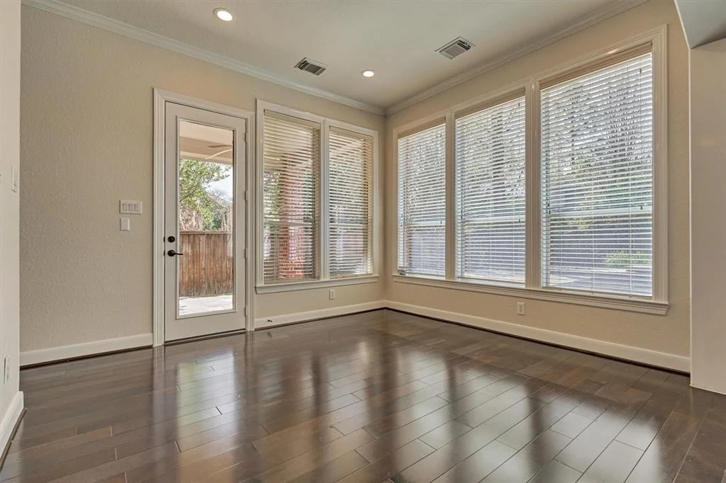 Photo of 18 N Fair Manor Circle