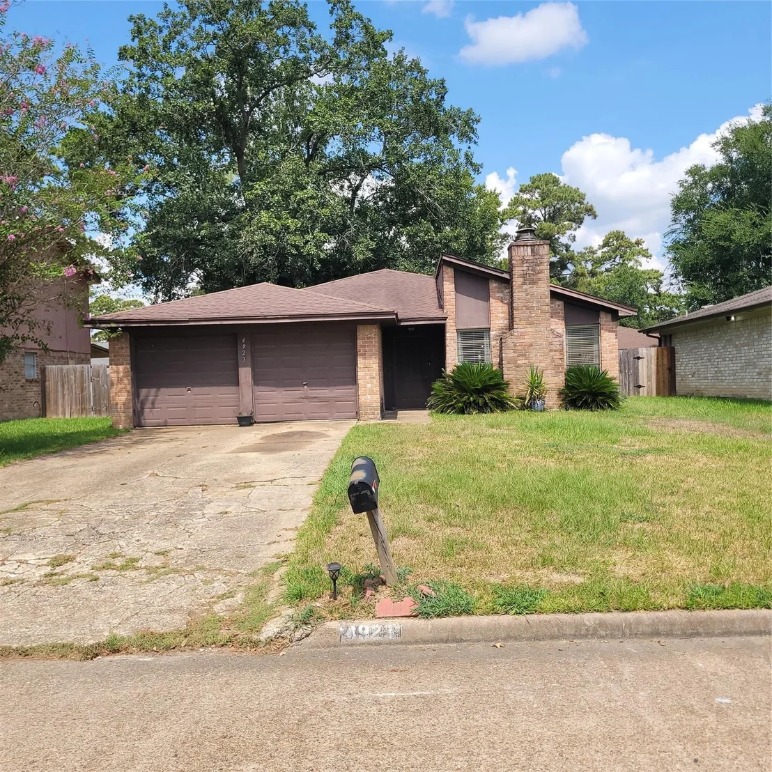 Photo of 4923 Fitzwater Drive
