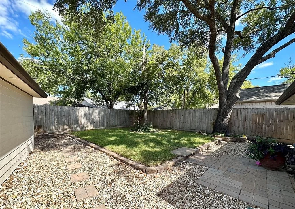 Photo of 12506 Vindon Drive