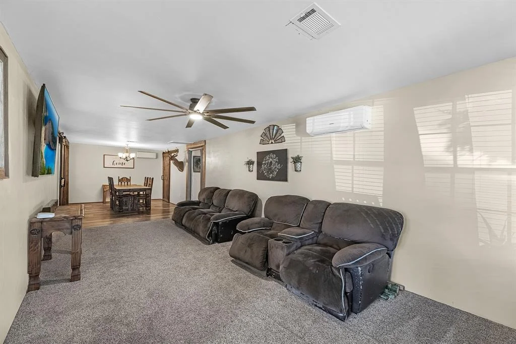 Photo of 716 Jones Road