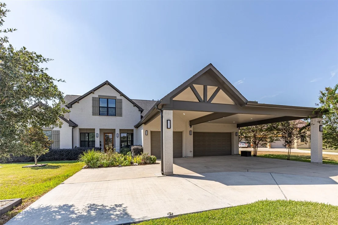 Photo of 11705 Grandview Drive