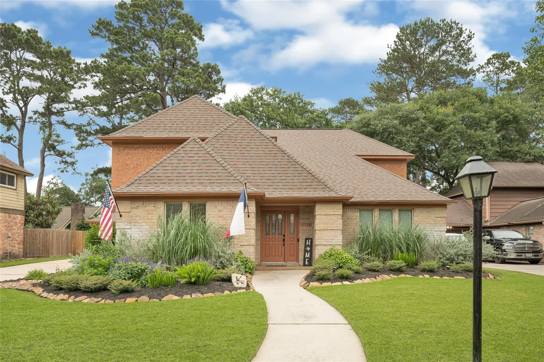 Photo of 12926 Lake Mist Drive