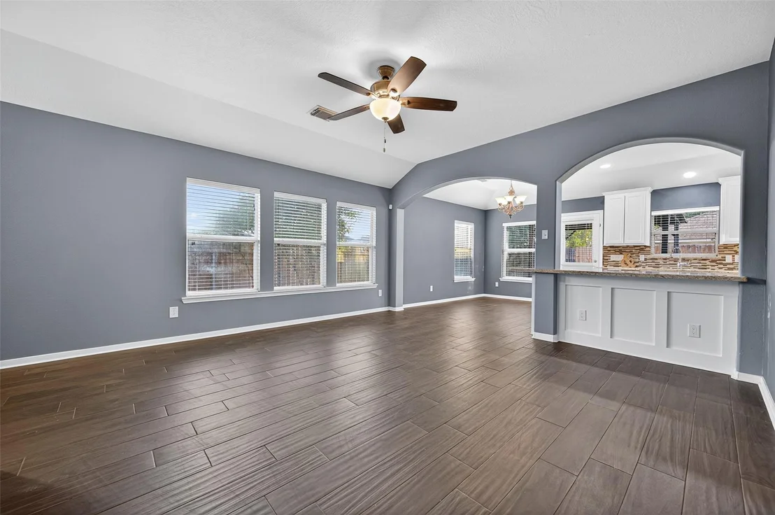 Photo of 10834 Elgar Lane