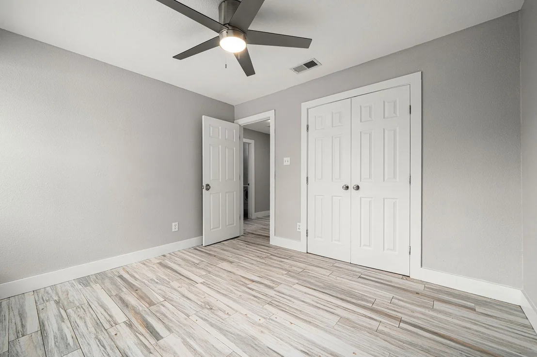 Photo of 4902 Moody Reef Drive