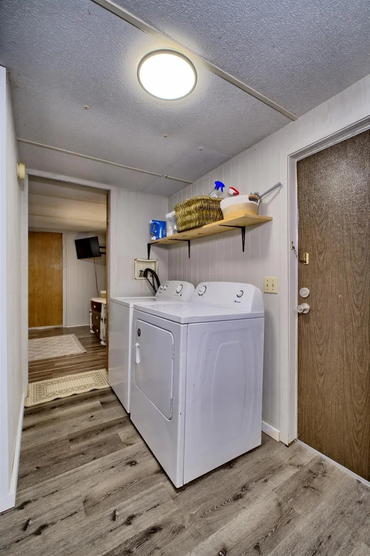 Photo of 260 Rudd Road