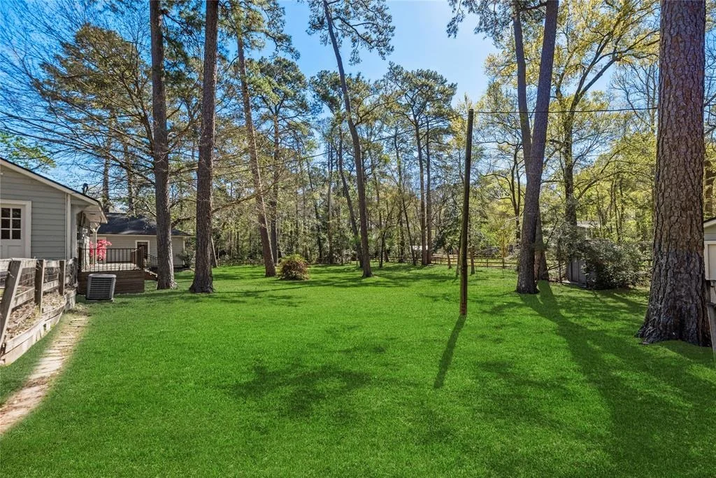 Photo of 23202 Rosewood Trail