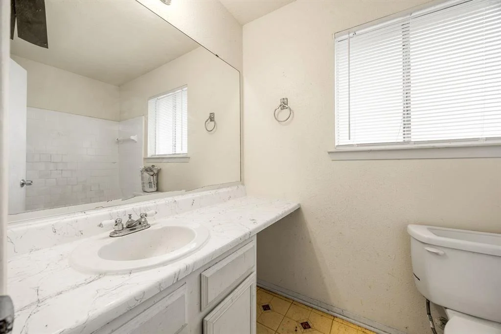 Photo of 18627 Spinney Lane Drive