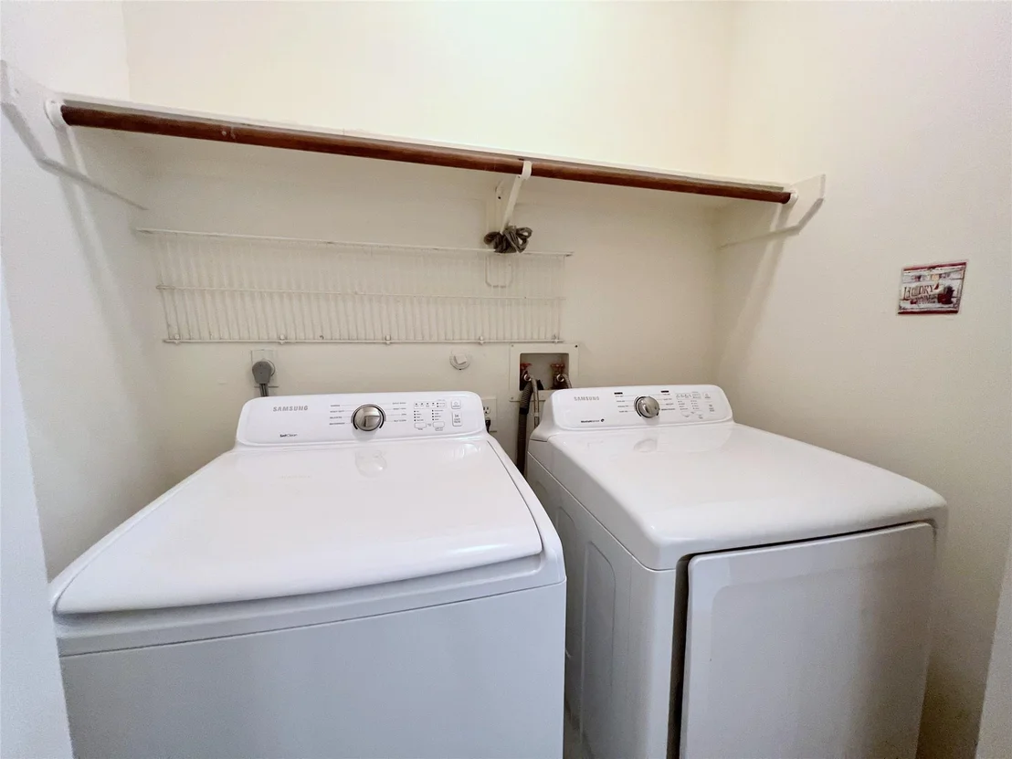 Photo of 4723 Silverlake Drive