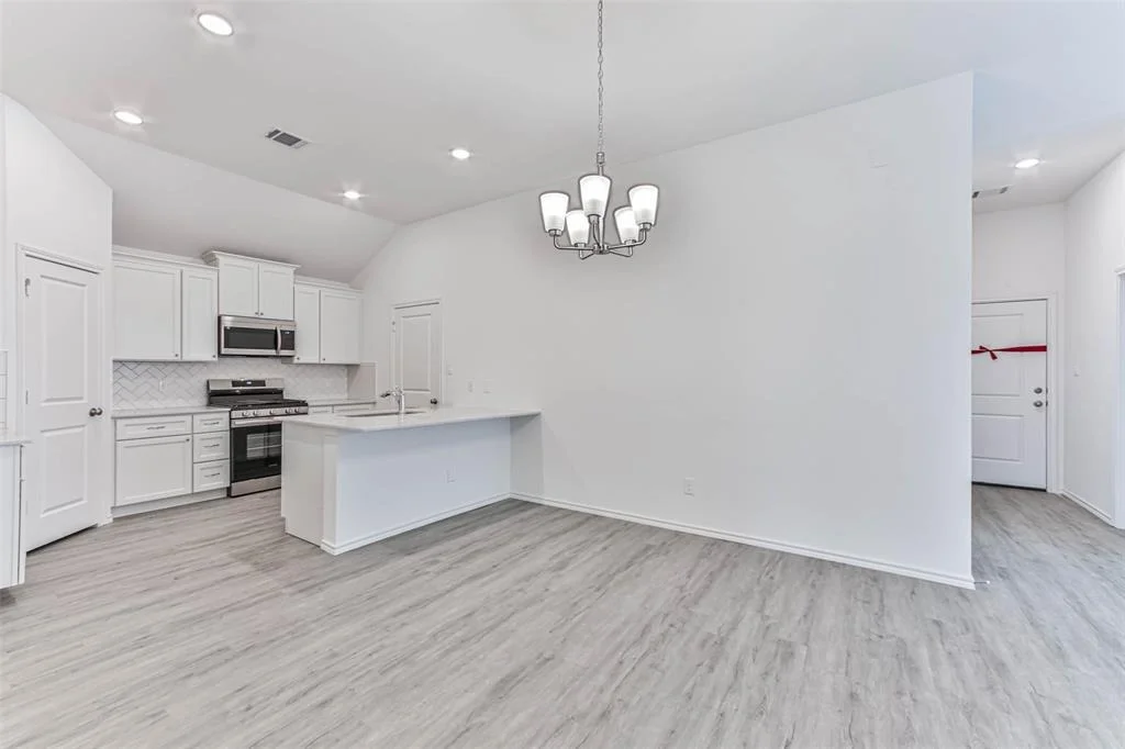 Photo of 25790 John Wayne Court