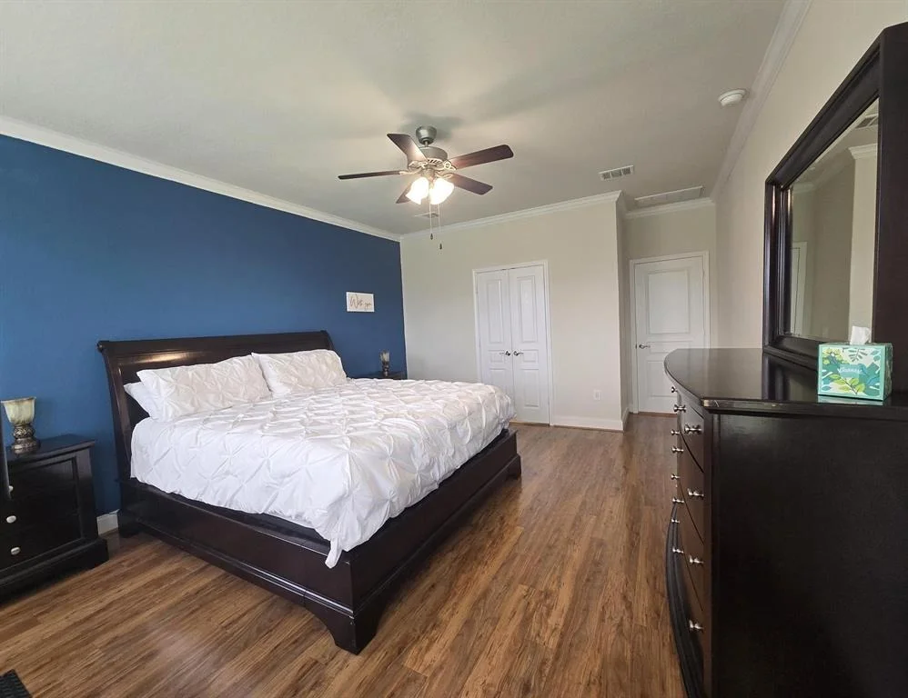 Photo of 5115 Baroness Lane