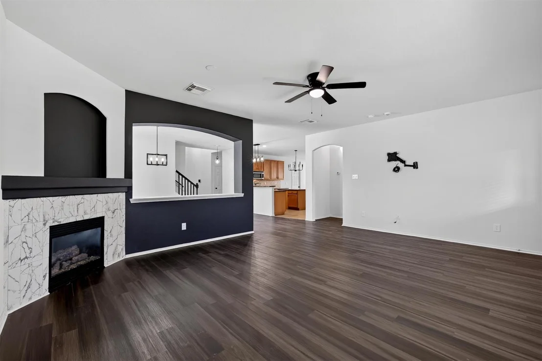 Photo of 206 Unique Court