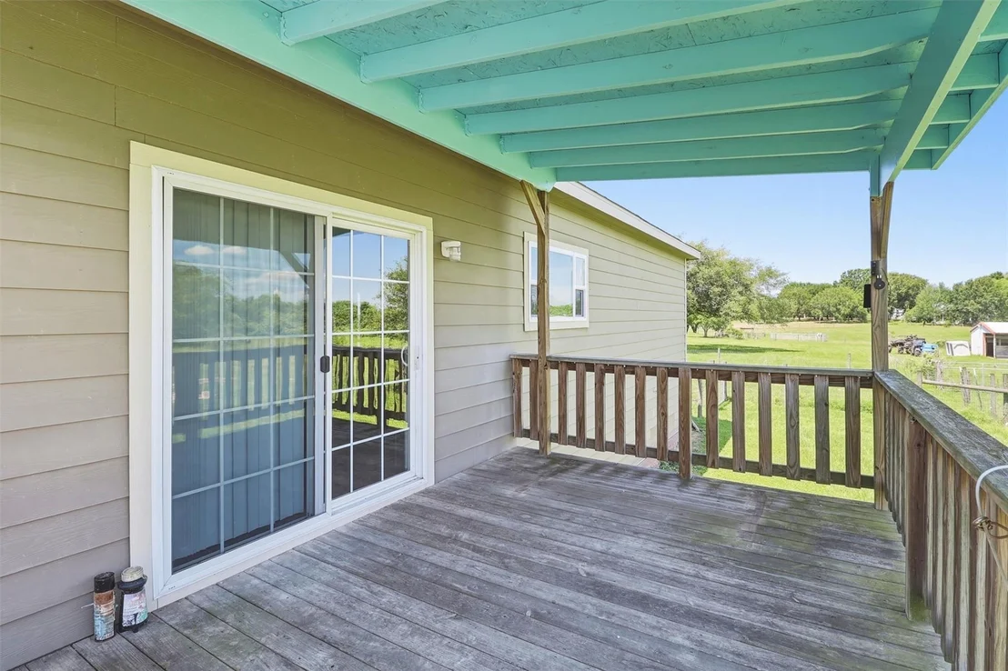 Photo of 32818 Rogers Road
