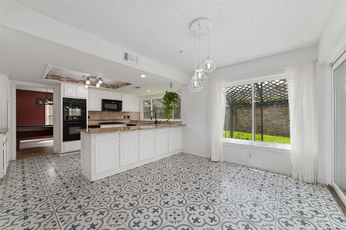 Photo of 13103 Wickersham Lane