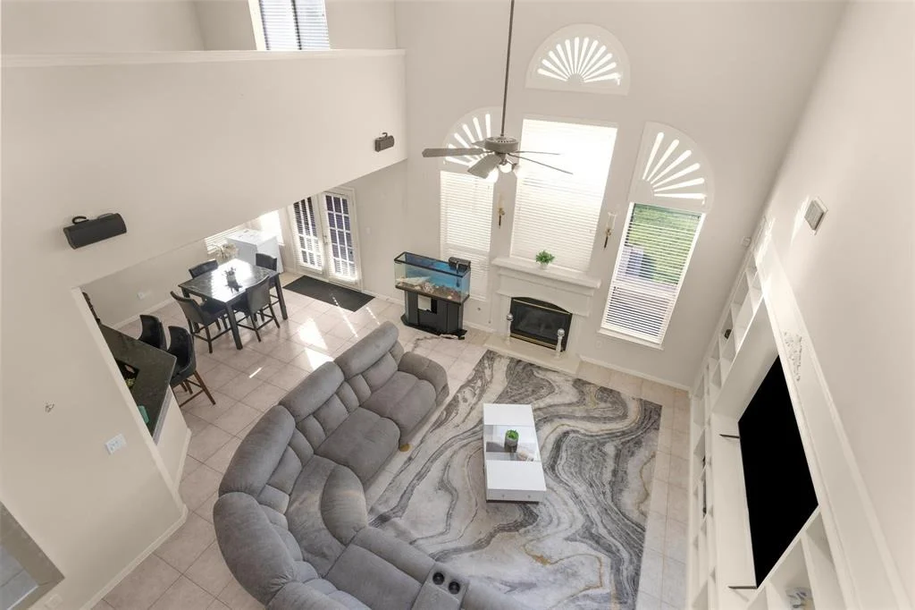 Photo of 2911 E Lake Falls Circle