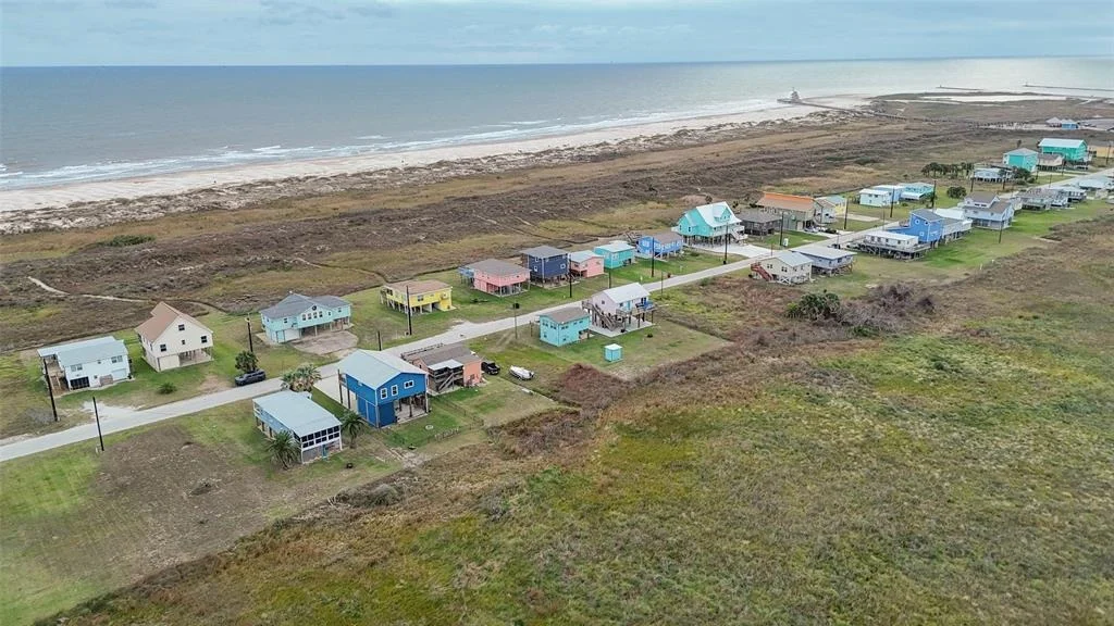 Photo of 385 Beachfront Drive