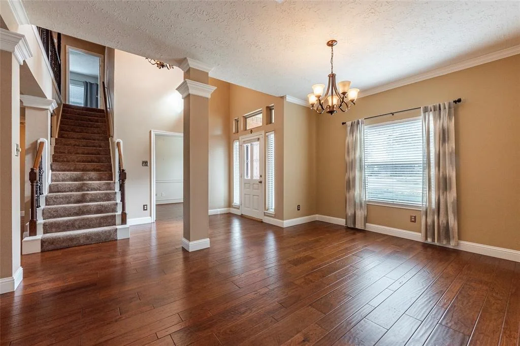 Photo of 15931 Manor Square Drive