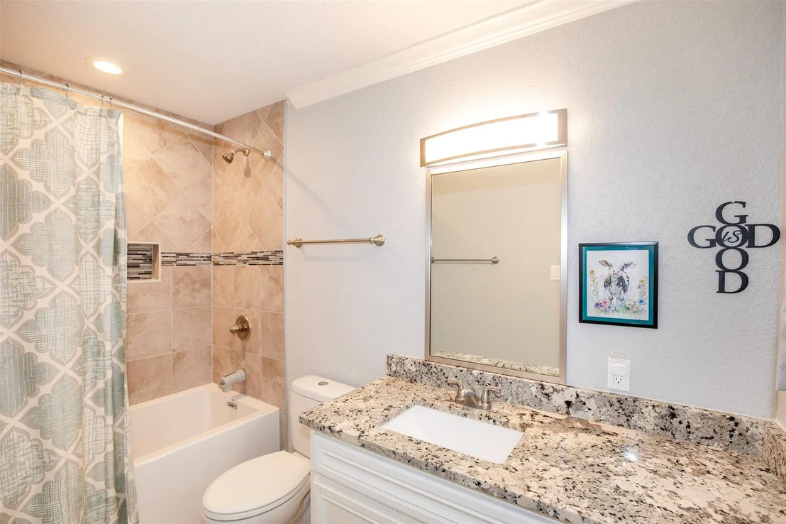 Photo of 9308 Acorn Drive