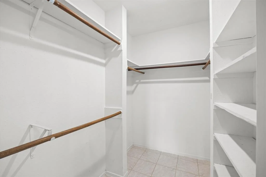 Photo of 20114 Lions Gate Drive