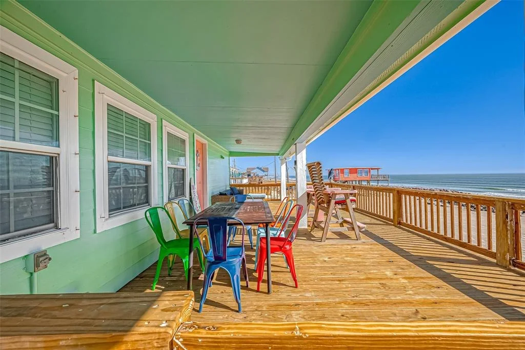 Photo of 1115 White Cap Drive