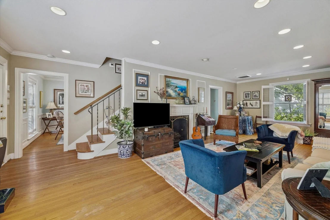 Photo of 3132 Nottingham Street