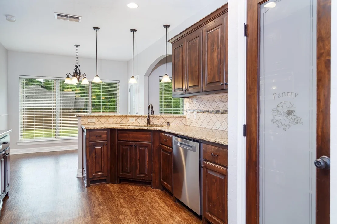 Photo of 124 Lakeway Lane