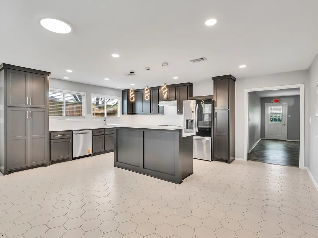 Photo of 28085 Morton Road