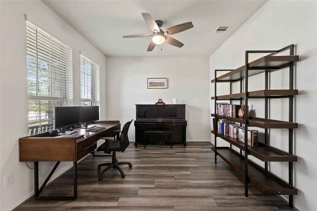 Photo of 615 Laurel Trail Lane
