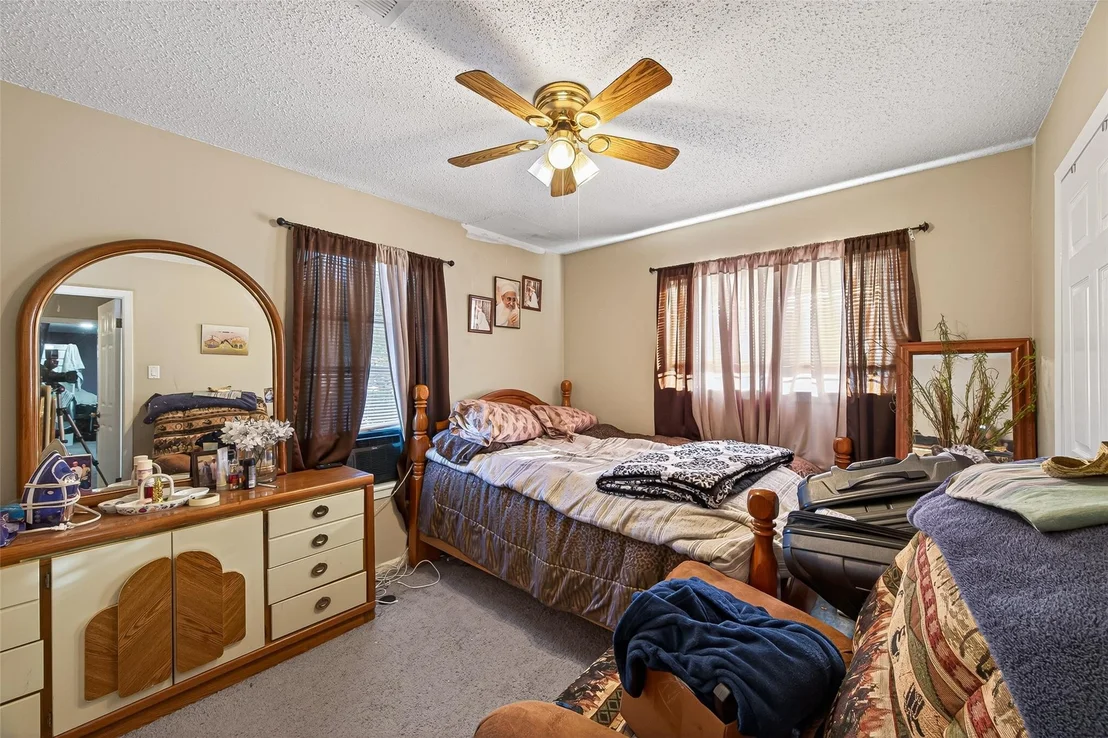 Photo of 150 Page Avenue