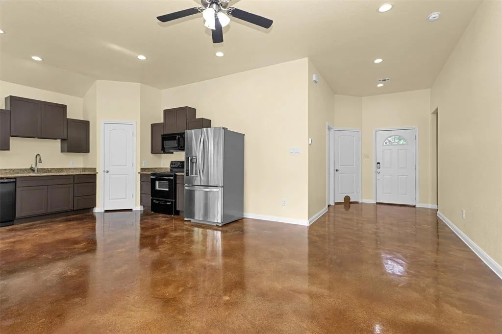 Photo of 15704 Sycamore Drive