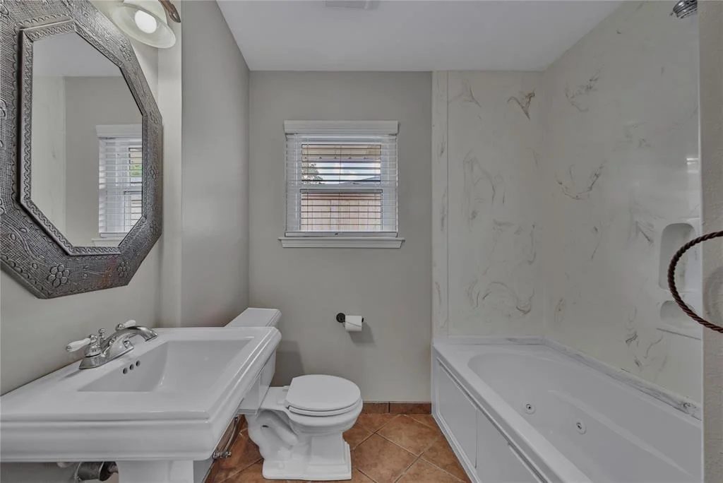 Photo of 1834 Millwood Drive