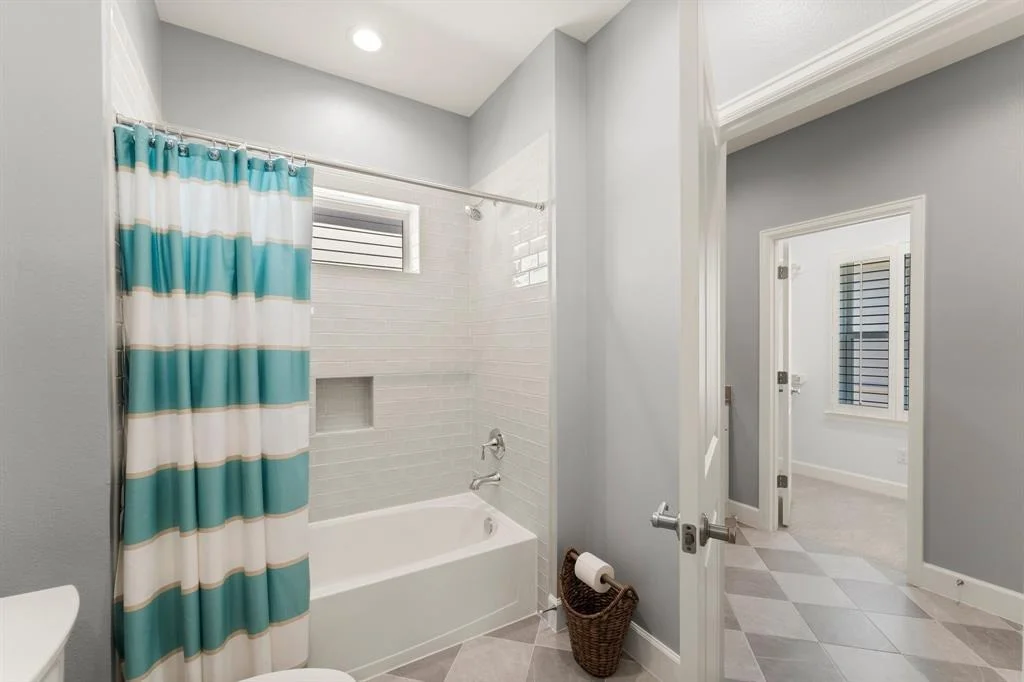 Photo of 25217 Liberty Mill Drive