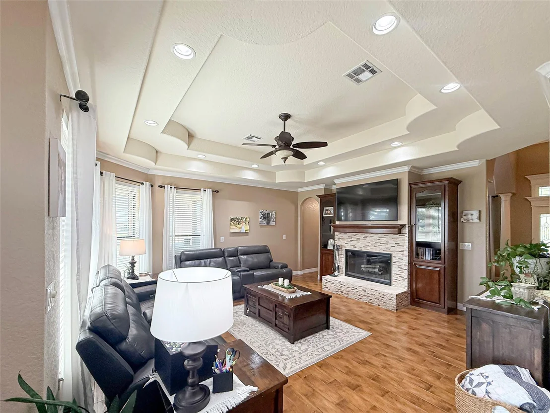 Photo of 807 Mill Road