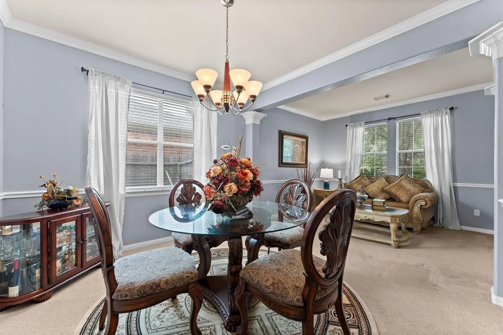 Photo of 17227 Mossbriar Lane