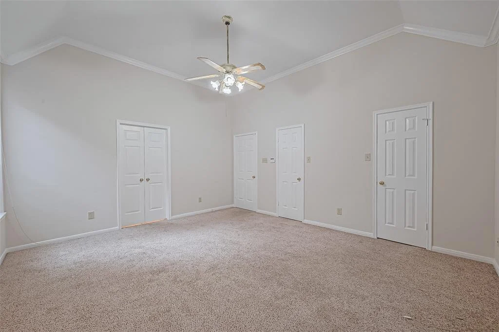 Photo of 1327 W Forest Drive