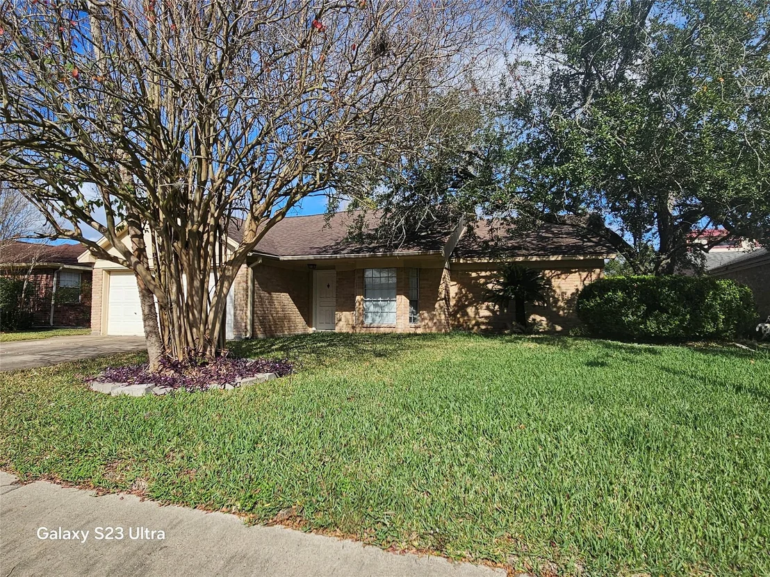 Photo of 6715 La Puente