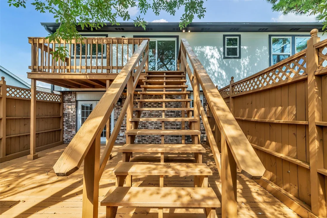 Photo of 16122 Pipers View Drive
